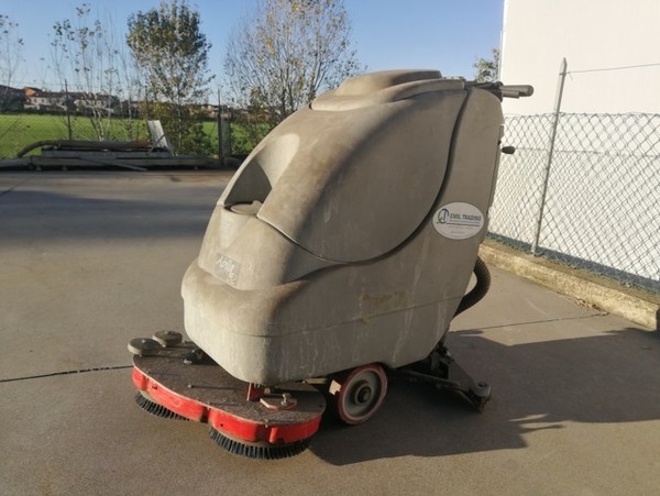 3#4821 Lavasciuga pavimenti industriale Comac Abila 52B in vendita - foto 1