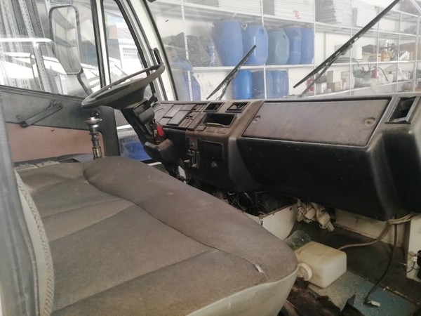 4#4842 Autocarro Bucher BU1002 in vendita - foto 7