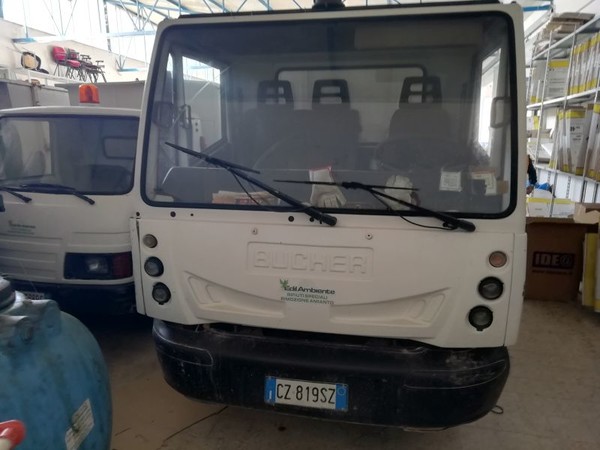 5#4842 Autocarro Bucher BU1002 in vendita - foto 3