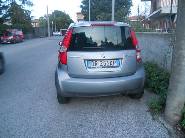 1#4843 Autovettura Suzuki Splash in vendita - foto 2