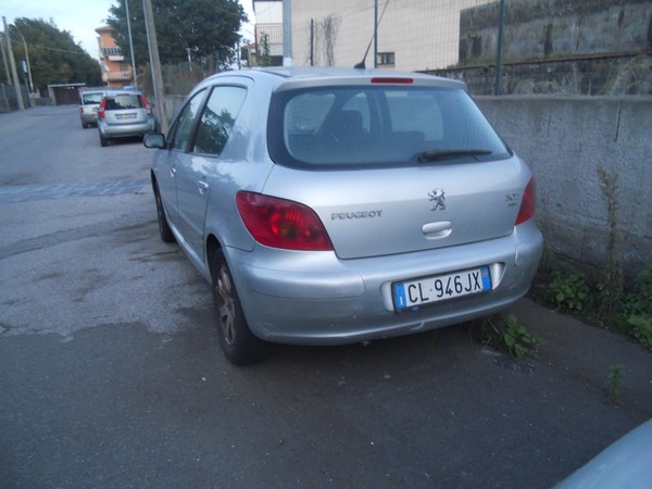 2#4843 Autovettura Peugeot 307 HDI in vendita - foto 3