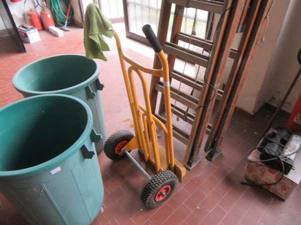 2#4846 Attrezzatura da elettricista e complemento d'arredo in vendita - foto 3