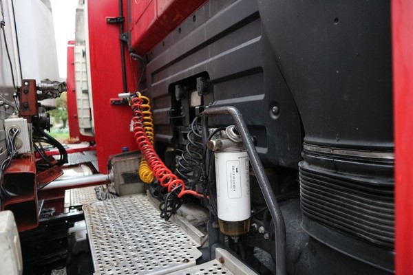 12#4847 Trattore per semirimorchio Daimler AG in vendita - foto 8