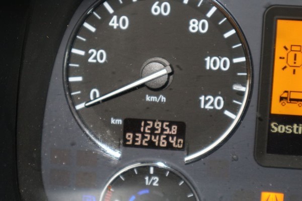 12#4847 Trattore per semirimorchio Daimler AG in vendita - foto 9