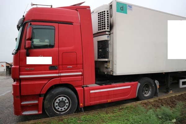 13#4847 Trattore per semirimorchio Daimler AG in vendita - foto 11