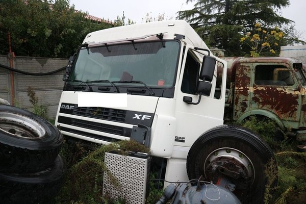 15#4847 Rottami motore e cabina DAF in vendita - foto 6