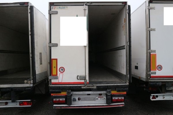 4#4847 Semirimorchio con cassone isotermico in vendita - foto 1