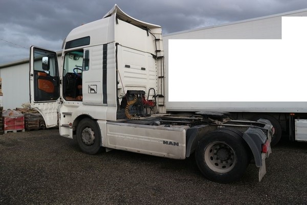 Autocarri in vendita