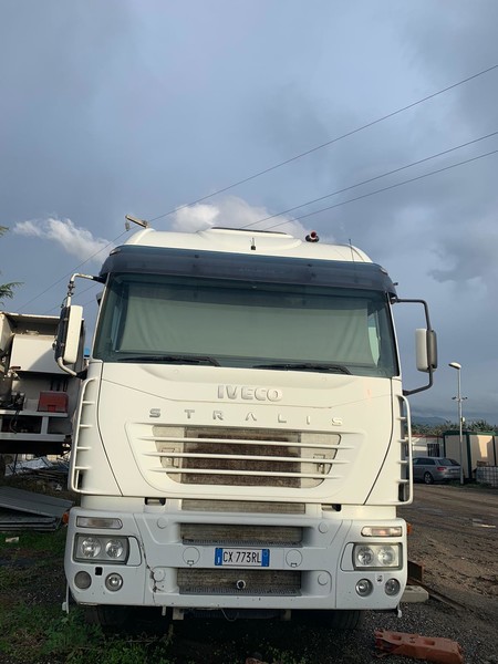 2#4852 Trattore stradale Iveco Stralis in vendita - foto 3