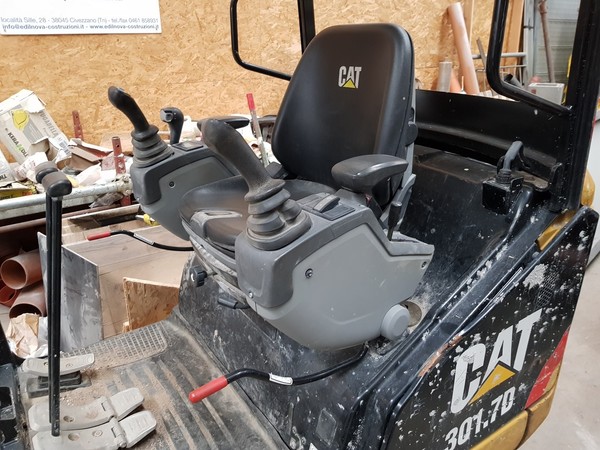 3#4853 Miniescavatore Cat cingolato in vendita - foto 6