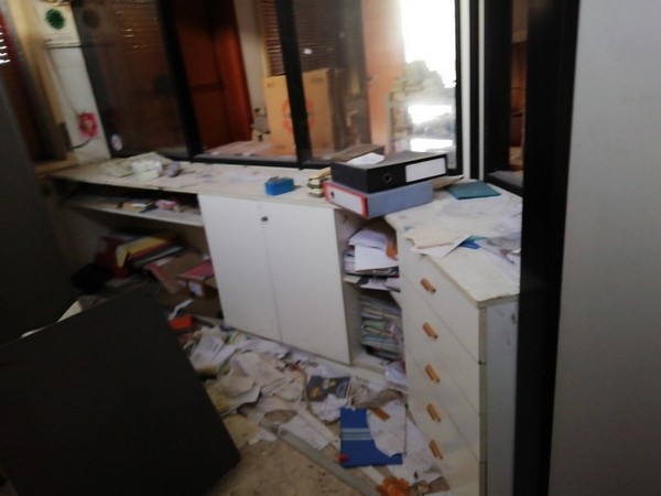 3#4854 Arredi da ufficio in vendita - foto 4