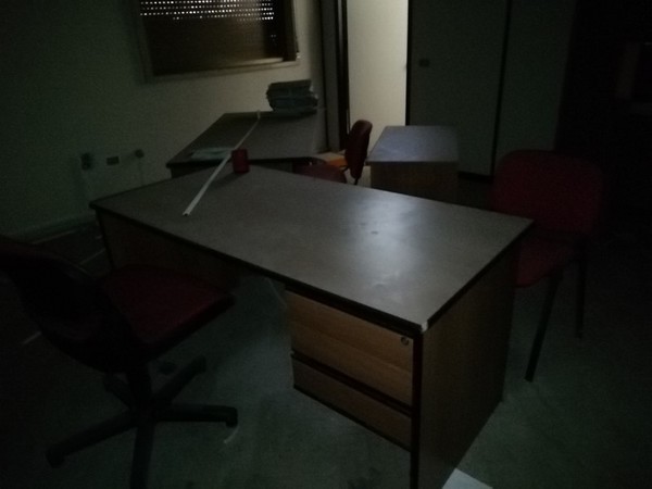 3#4854 Arredi da ufficio in vendita - foto 10