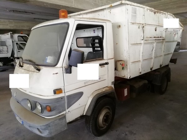 Autocarri in vendita