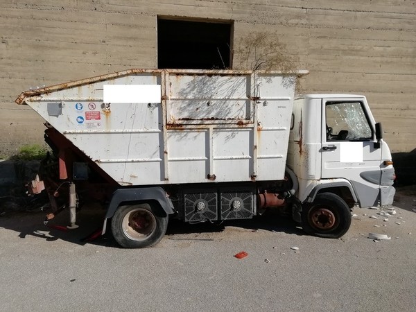 Autocarri in vendita