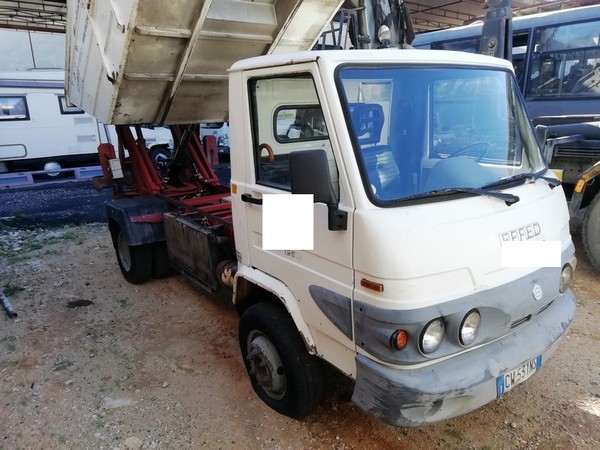 Autocarri in vendita