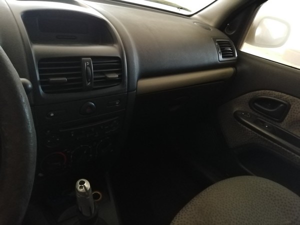 40#4856 Autovettura Renault Clio in vendita - foto 13