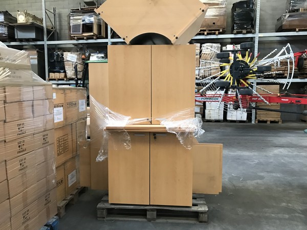 1#4858 Arredamento e attrezzature da ufficio in vendita - foto 12