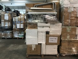 IKE trademark and clock componenents - Lote 2 (Subasta 4858)