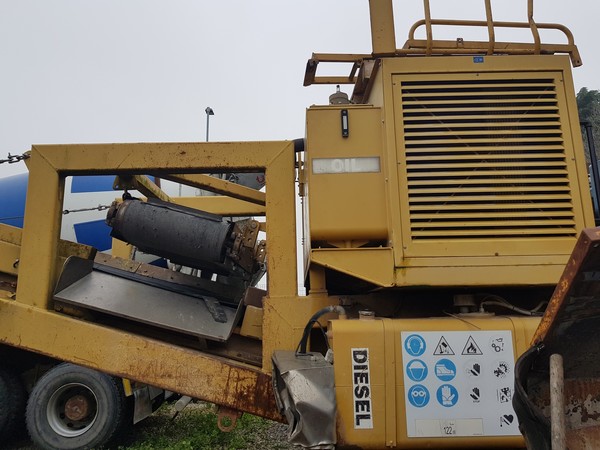 1#4860 OM CRUSHER Frantoio semovente cingolato in vendita - foto 1