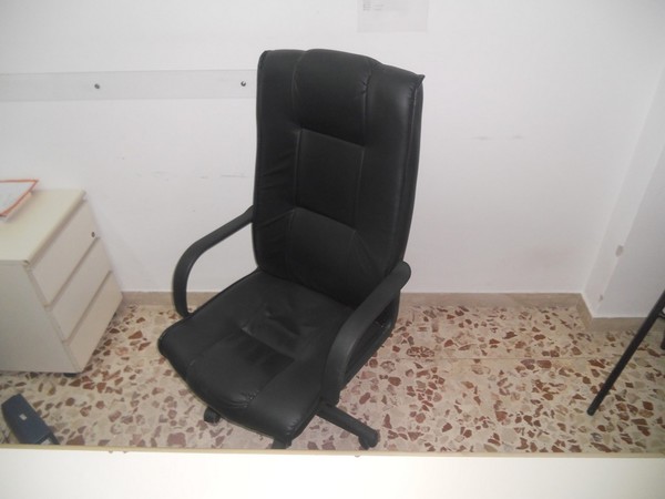 1#4862 Arredamento ed attrezzature informatiche per ufficio in vendita - foto 16