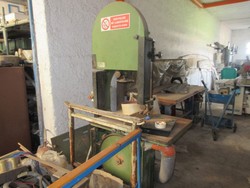 Stefani band saw - Lot 15 (Auction 4867)