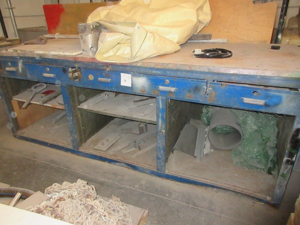 4#4867 Banchi da lavoro e armadi metallici in vendita - foto 4