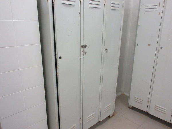 4#4867 Banchi da lavoro e armadi metallici in vendita - foto 7