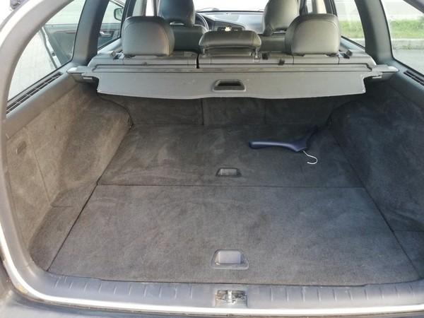 2#4891 Autovettura Volvo V70 in vendita - foto 4