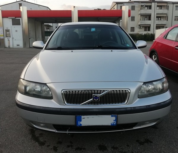 2#4891 Autovettura Volvo V70 in vendita - foto 7
