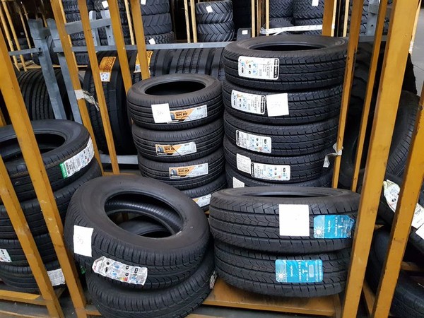 6#4898 Pneumatici per diverse tipologie di trasporti in vendita - foto 3