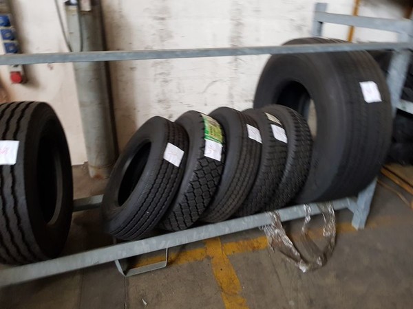6#4898 Pneumatici per diverse tipologie di trasporti in vendita - foto 13