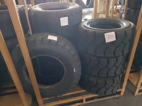 6#4898 Pneumatici per diverse tipologie di trasporti in vendita - foto 27