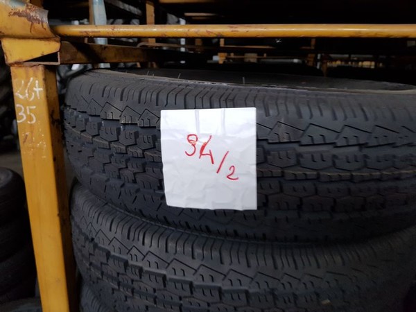 7#4898 Pneumatici per caravan e scooter in vendita - foto 12