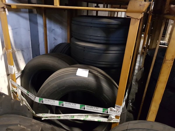 9#4898 Pneumatici per trasporti agricoli e gomme ricoperte in vendita - foto 12