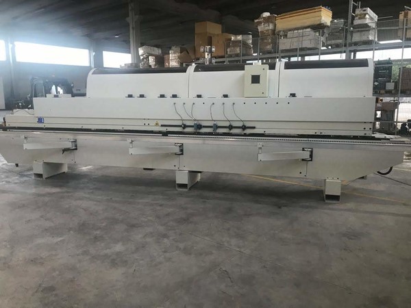 17#4901 Bordatrice IDM in vendita - foto 9