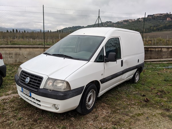 Autocarri in vendita
