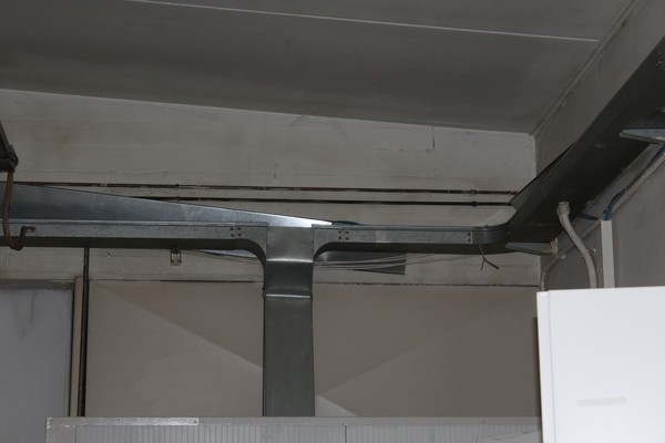 1#4902 Scaffalature e canne fumarie in vendita - foto 8
