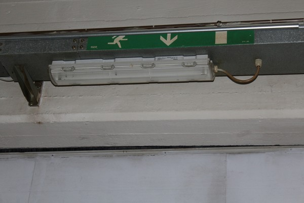 1#4902 Scaffalature e canne fumarie in vendita - foto 10