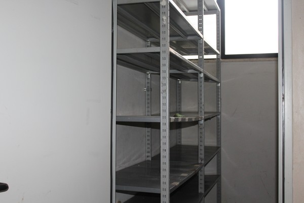 1#4902 Scaffalature e canne fumarie in vendita - foto 16