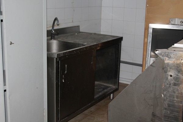 1#4902 Scaffalature e canne fumarie in vendita - foto 28
