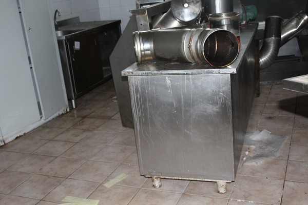 1#4902 Scaffalature e canne fumarie in vendita - foto 30