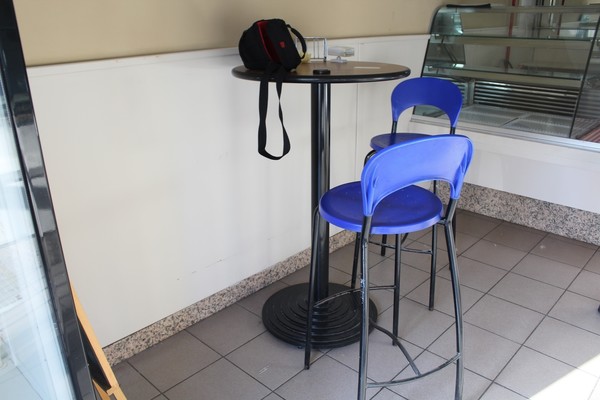 10#4902 Attrezzatura e arredi per panificio in vendita - foto 3