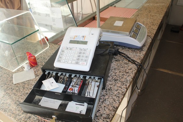 10#4902 Attrezzatura e arredi per panificio in vendita - foto 16