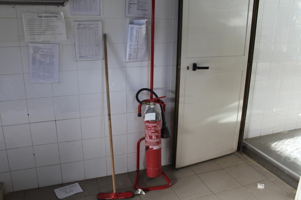 10#4902 Attrezzatura e arredi per panificio in vendita - foto 18