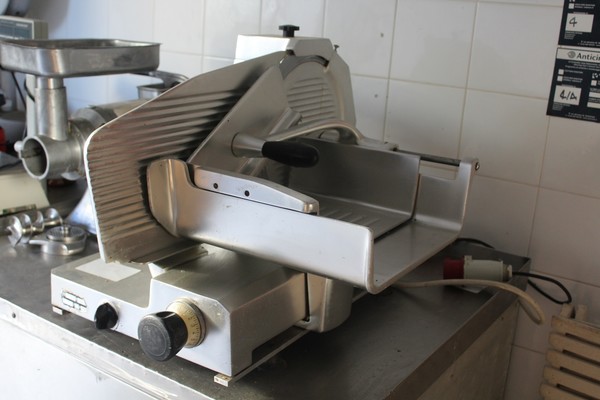 10#4902 Attrezzatura e arredi per panificio in vendita - foto 52