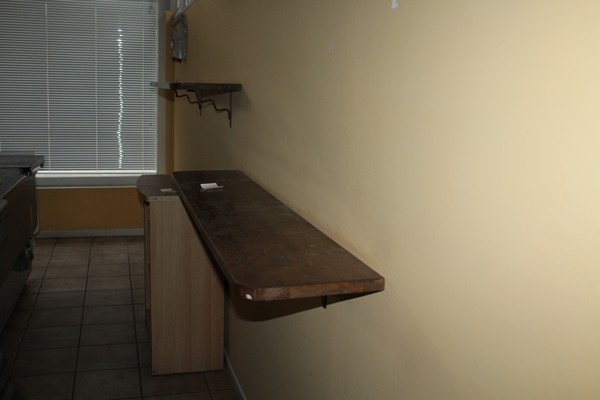 2#4902 Attrezzatura e arredi per panificio in vendita - foto 3