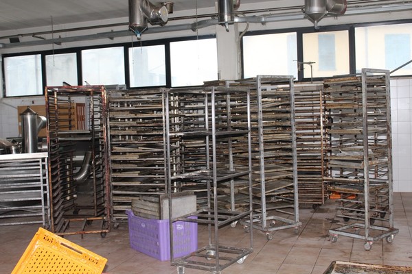 7#4902 Cappe di aspirazione e carrelli porta teglie in vendita - foto 1