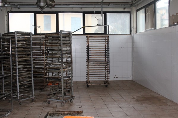 7#4902 Cappe di aspirazione e carrelli porta teglie in vendita - foto 2