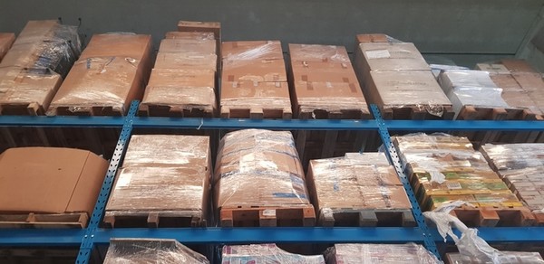 5#4913 Prodotti food e non food per animali in vendita - foto 1