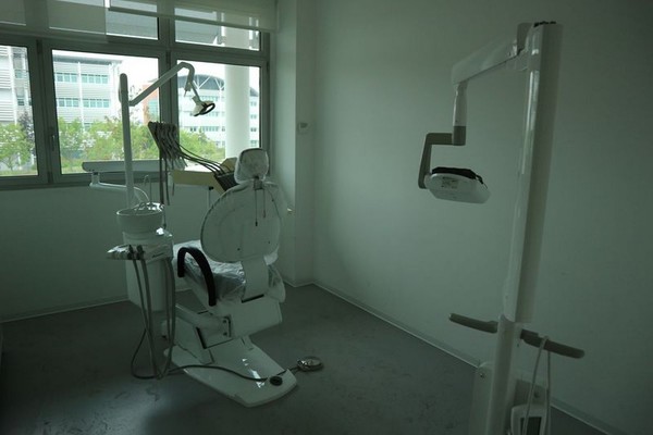 1#4922 Attrezzature e strumenti odontoiatrici in vendita - foto 165